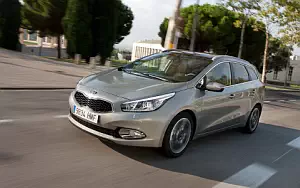 ���� ���������� Kia cee'd SW - 2012
