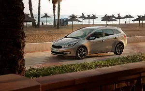 ���� ���������� Kia cee'd SW - 2012