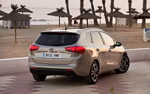 ���� ���������� Kia cee'd SW - 2012