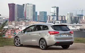 ���� ���������� Kia cee'd SW - 2012