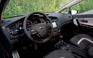 ���� ���������� Kia cee'd SW - 2012