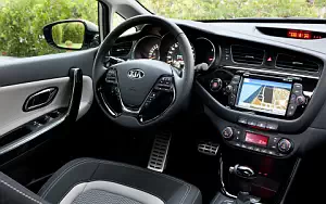 ���� ���������� Kia cee'd SW - 2012