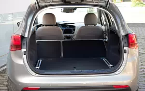 ���� ���������� Kia cee'd SW - 2012