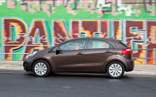���� ���������� Kia Rio 5door Brown - 2011