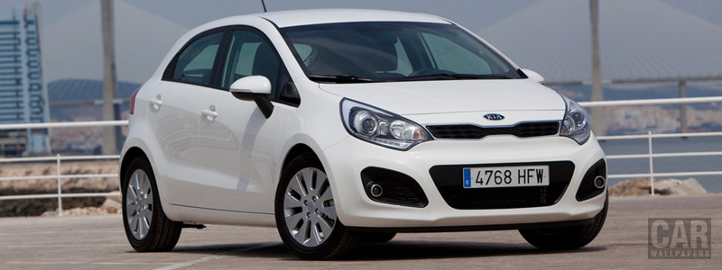 ���� ���������� Kia Rio 5door White - 2011 - Car wallpapers