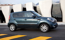 ���� ���������� Kia Soul Blue - 2011