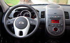 ���� ���������� Kia Soul Green - 2011