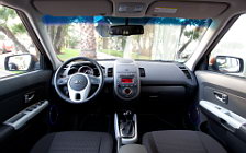 ���� ���������� Kia Soul Green - 2011