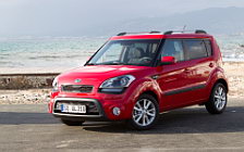 ���� ���������� Kia Soul Red - 2011