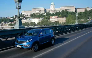 ���� ���������� Kia Sportage (Byte Blue) - 2010