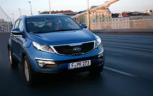 ���� ���������� Kia Sportage (Byte Blue) - 2010