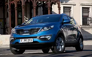 ���� ���������� Kia Sportage (Byte Blue) - 2010