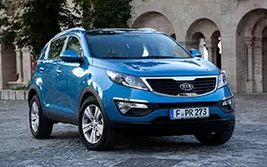 ���� ���������� Kia Sportage (Byte Blue) - 2010