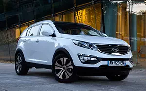 ���� ���������� Kia Sportage (Casa White) - 2010
