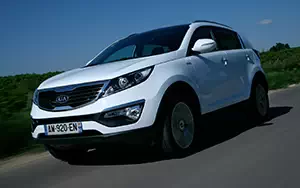 ���� ���������� Kia Sportage (Casa White) - 2010