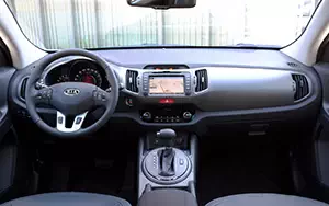 ���� ���������� Kia Sportage (Casa White) - 2010