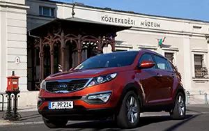 ���� ���������� Kia Sportage (Techno Orange) - 2010