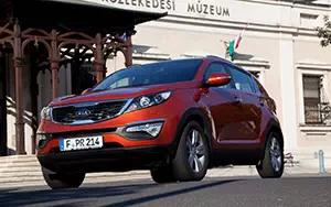 ���� ���������� Kia Sportage (Techno Orange) - 2010