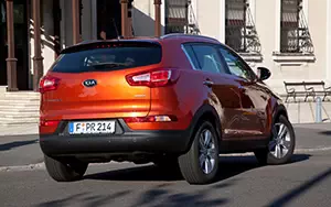 ���� ���������� Kia Sportage (Techno Orange) - 2010