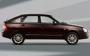   Lada Priora Hatchback - 2008