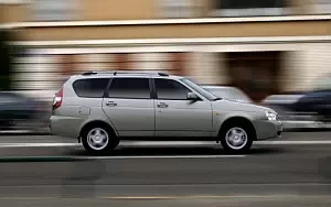   Lada Priora Universal - 2009