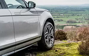 ���� ���������� Range Rover Evoque P300 HSE R-Dynamic Black Pack UK-spec - 2019
