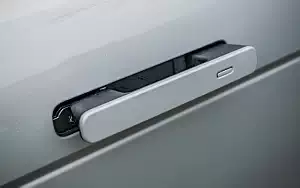 ���� ���������� Range Rover Evoque P300 HSE R-Dynamic Black Pack UK-spec - 2019