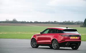 ���� ���������� Range Rover Velar R-Dynamic D300 HSE Black Pack UK-spec - 2017