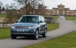 ���� ���������� Range Rover Autobiography P400e UK-spec - 2018