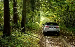 ���� ���������� Range Rover Evoque P300 HSE R-Dynamic Black Pack US-spec - 2019