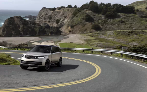 ���� ���������� Range Rover P530 First Edition US-spec - 2022