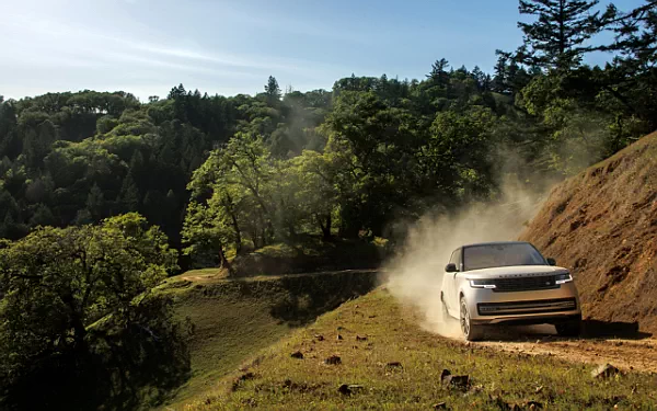 ���� ���������� Range Rover P530 First Edition US-spec - 2022