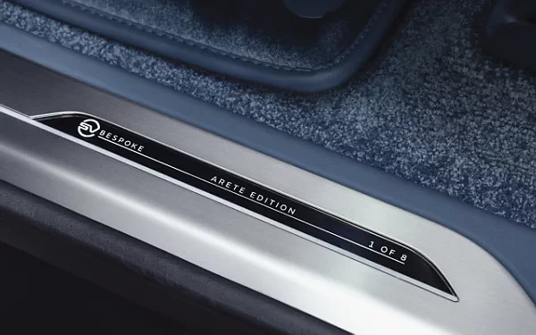 ���� ���������� Range Rover SV Arete Edition US-spec - 2024