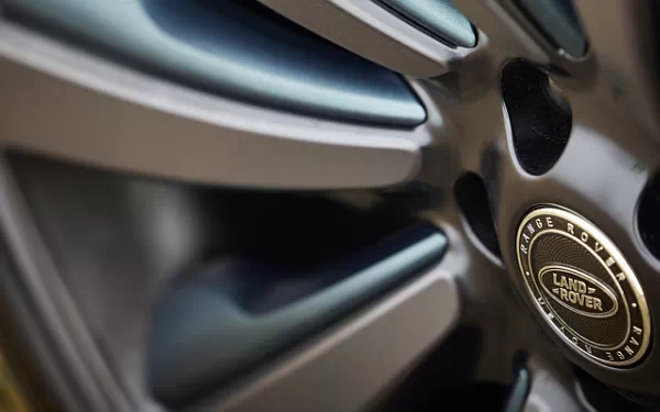 ���� ���������� Range Rover SV Carmel Edition US-spec - 2024