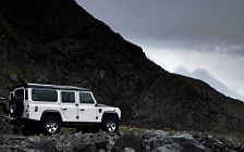 ���� ���������� Land Rover Defender Fire and Defender Ice - 2009
