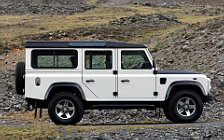 ���� ���������� Land Rover Defender Fire and Defender Ice - 2009