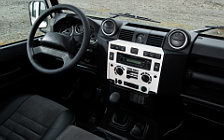 ���� ���������� Land Rover Defender Fire and Defender Ice - 2009