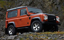 ���� ���������� Land Rover Defender Fire and Defender Ice - 2009