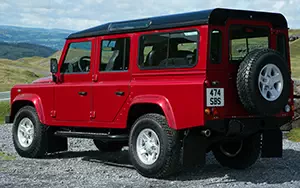���� ���������� Land Rover Defender 110 Station Wagon - 2013