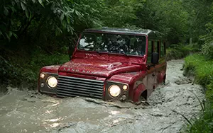 ���� ���������� Land Rover Defender 110 Station Wagon - 2013