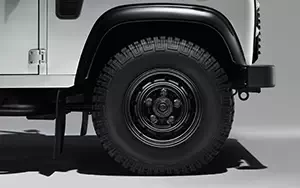 ���� ���������� Land Rover Defender 90 Black Pack - 2014