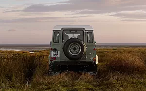 ���� ���������� Land Rover Defender 90 Heritage - 2015