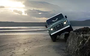 ���� ���������� Land Rover Defender 90 Heritage - 2015