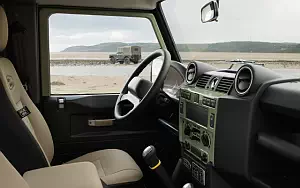 ���� ���������� Land Rover Defender 90 Heritage - 2015