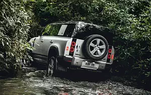 ���� ���������� Land Rover Defender 110 Country Pack First Edition - 2020