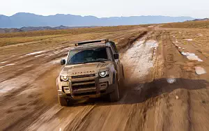 ���� ���������� Land Rover Defender 110 Explorer Pack First Edition - 2020