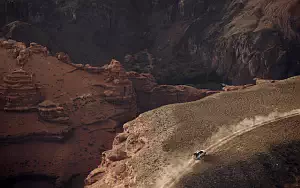 ���� ���������� Land Rover Defender 110 Explorer Pack First Edition - 2020