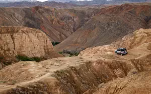 ���� ���������� Land Rover Defender 110 Explorer Pack First Edition - 2020