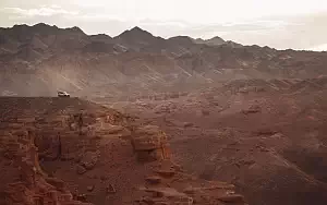 ���� ���������� Land Rover Defender 110 Explorer Pack First Edition - 2020