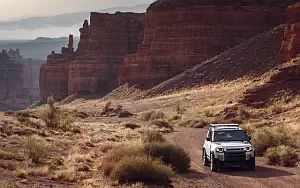 ���� ���������� Land Rover Defender 110 Explorer Pack First Edition - 2020